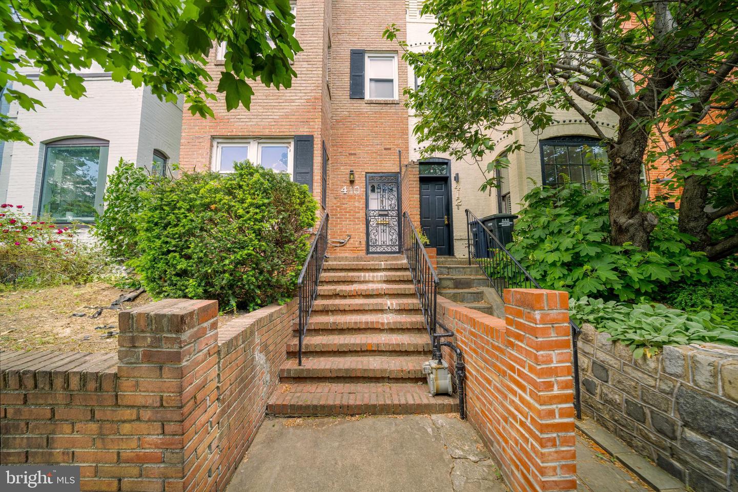 410 G ST NE, WASHINGTON, District Of Columbia 20002, 3 Bedrooms Bedrooms, ,3 BathroomsBathrooms,Residential,For sale,410 G ST NE,DCDC2198794 MLS # DCDC2198794