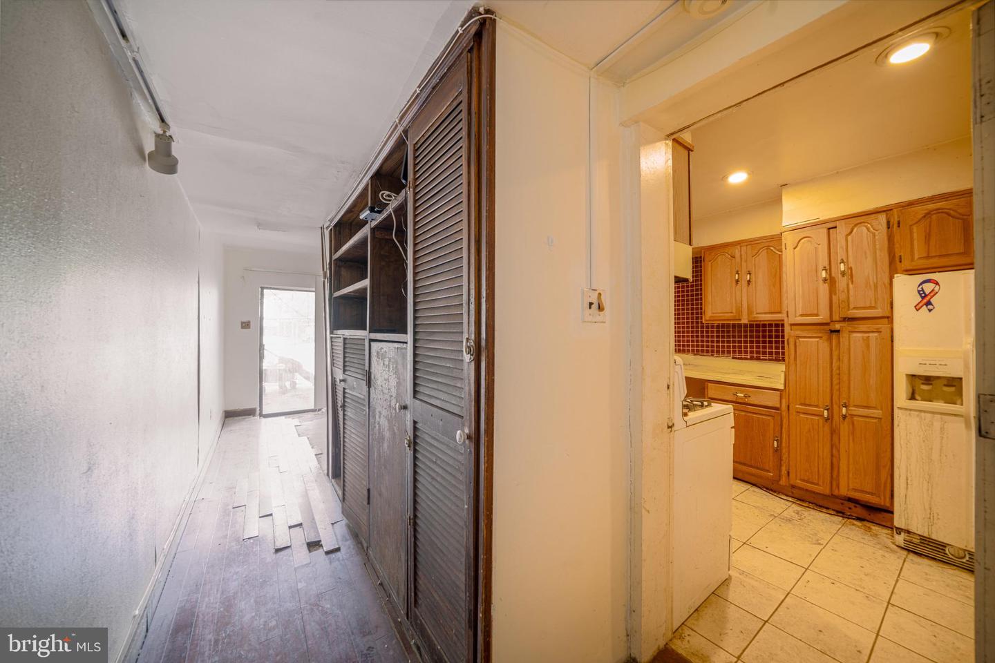 410 G ST NE, WASHINGTON, District Of Columbia 20002, 3 Bedrooms Bedrooms, ,3 BathroomsBathrooms,Residential,For sale,410 G ST NE,DCDC2198794 MLS # DCDC2198794