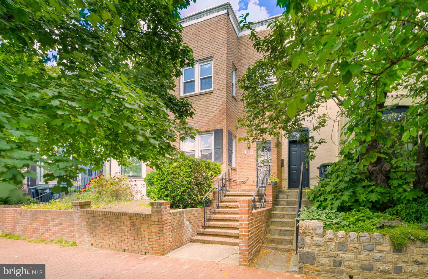 410 G ST NE, WASHINGTON, District Of Columbia 20002, 3 Bedrooms Bedrooms, ,3 BathroomsBathrooms,Residential,For sale,410 G ST NE,DCDC2198794 MLS # DCDC2198794