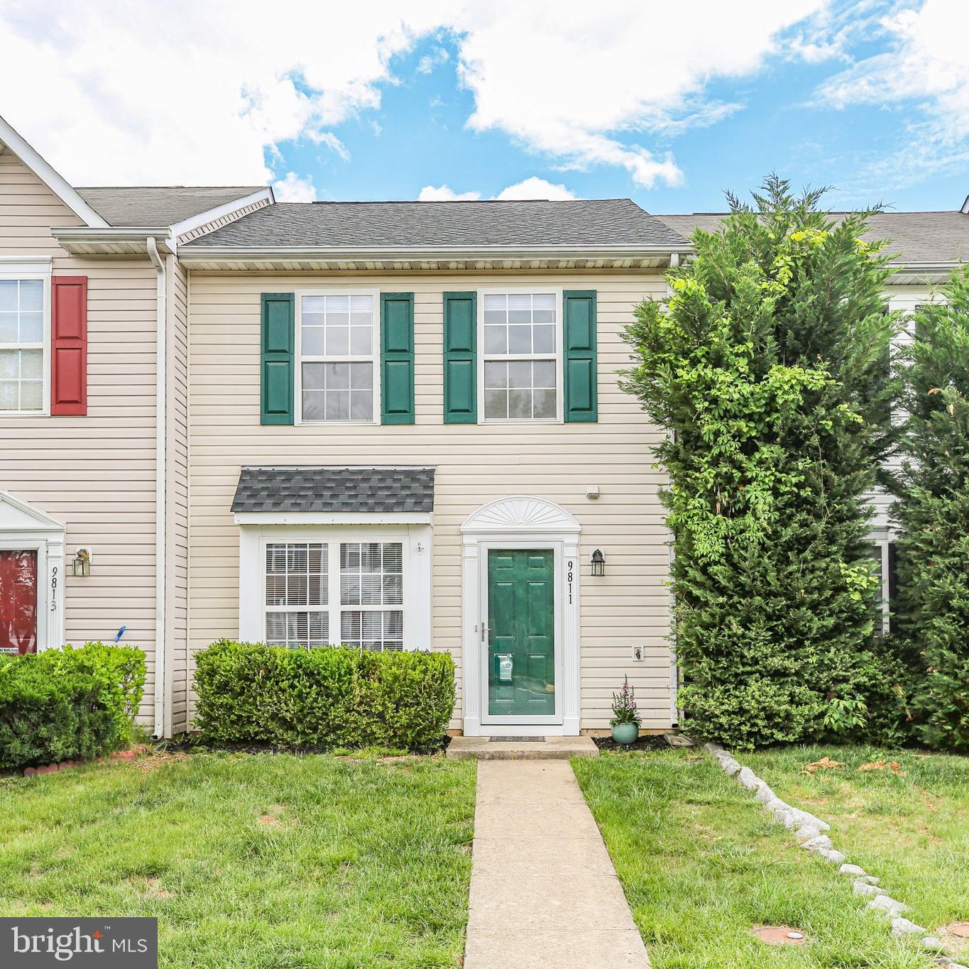 9811 W MIDLAND WAY, FREDERICKSBURG, Virginia 22408, 3 Bedrooms Bedrooms, ,2 BathroomsBathrooms,Residential,For sale,9811 W MIDLAND WAY,VASP2032800 MLS # VASP2032800