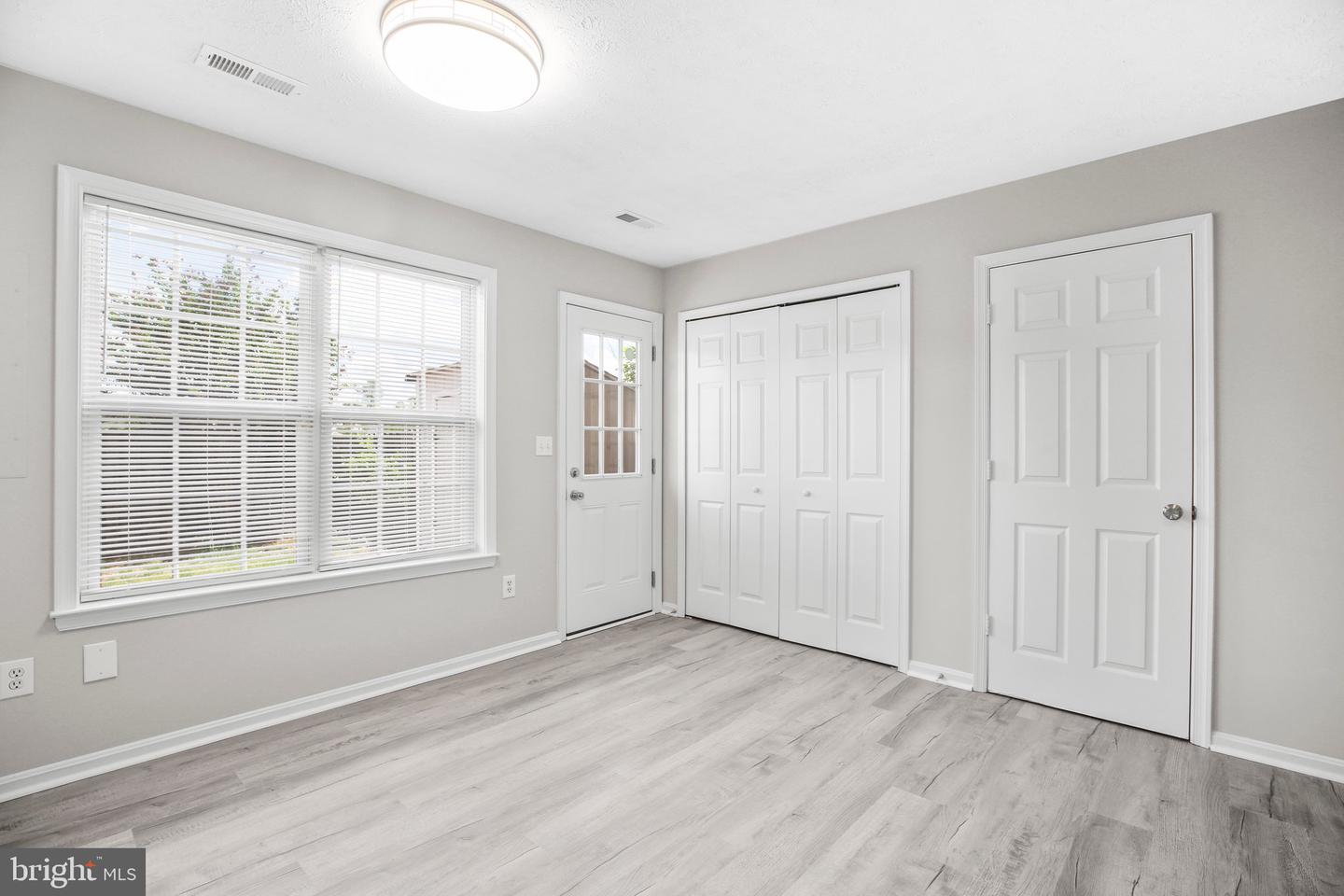 9811 W MIDLAND WAY, FREDERICKSBURG, Virginia 22408, 3 Bedrooms Bedrooms, ,2 BathroomsBathrooms,Residential,For sale,9811 W MIDLAND WAY,VASP2032800 MLS # VASP2032800