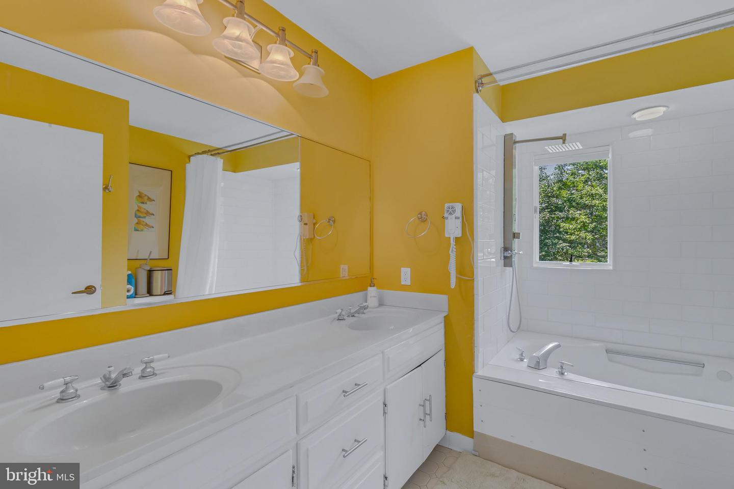 2215 DITCHLEY ROAD, KILMARNOCK, Virginia 22482, 4 Bedrooms Bedrooms, 9 Rooms Rooms,3 BathroomsBathrooms,Residential,For sale,2215 DITCHLEY ROAD,VANV2001578 MLS # VANV2001578