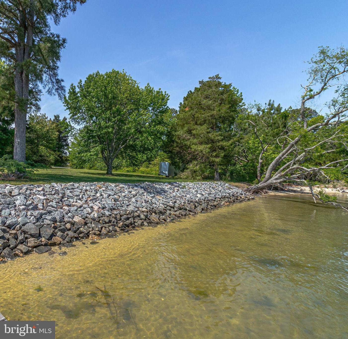 2215 DITCHLEY ROAD, KILMARNOCK, Virginia 22482, 4 Bedrooms Bedrooms, 9 Rooms Rooms,3 BathroomsBathrooms,Residential,For sale,2215 DITCHLEY ROAD,VANV2001578 MLS # VANV2001578