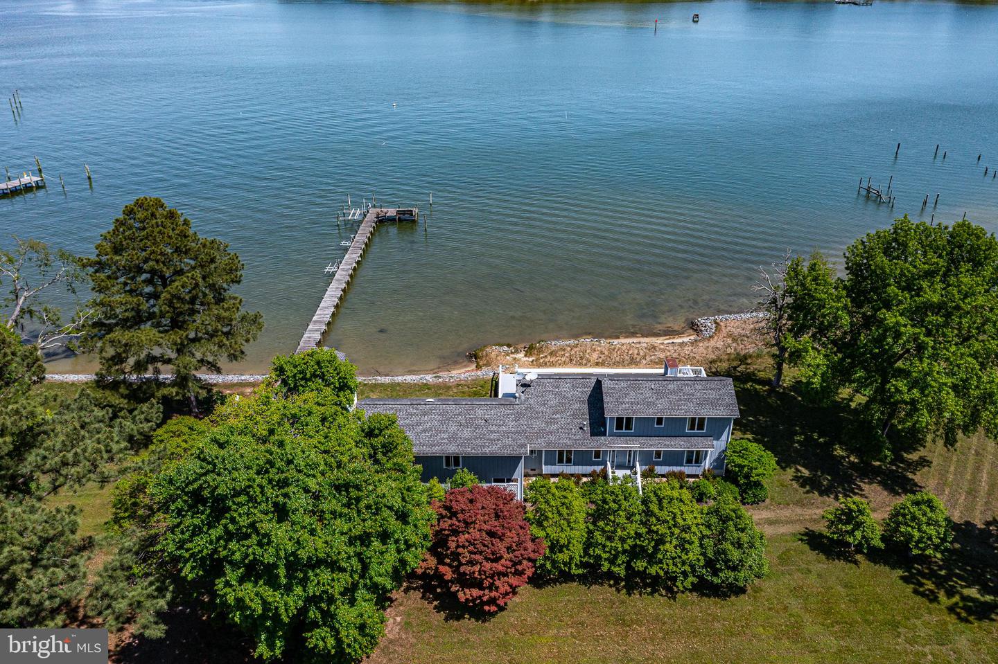 2215 DITCHLEY ROAD, KILMARNOCK, Virginia 22482, 4 Bedrooms Bedrooms, 9 Rooms Rooms,3 BathroomsBathrooms,Residential,For sale,2215 DITCHLEY ROAD,VANV2001578 MLS # VANV2001578