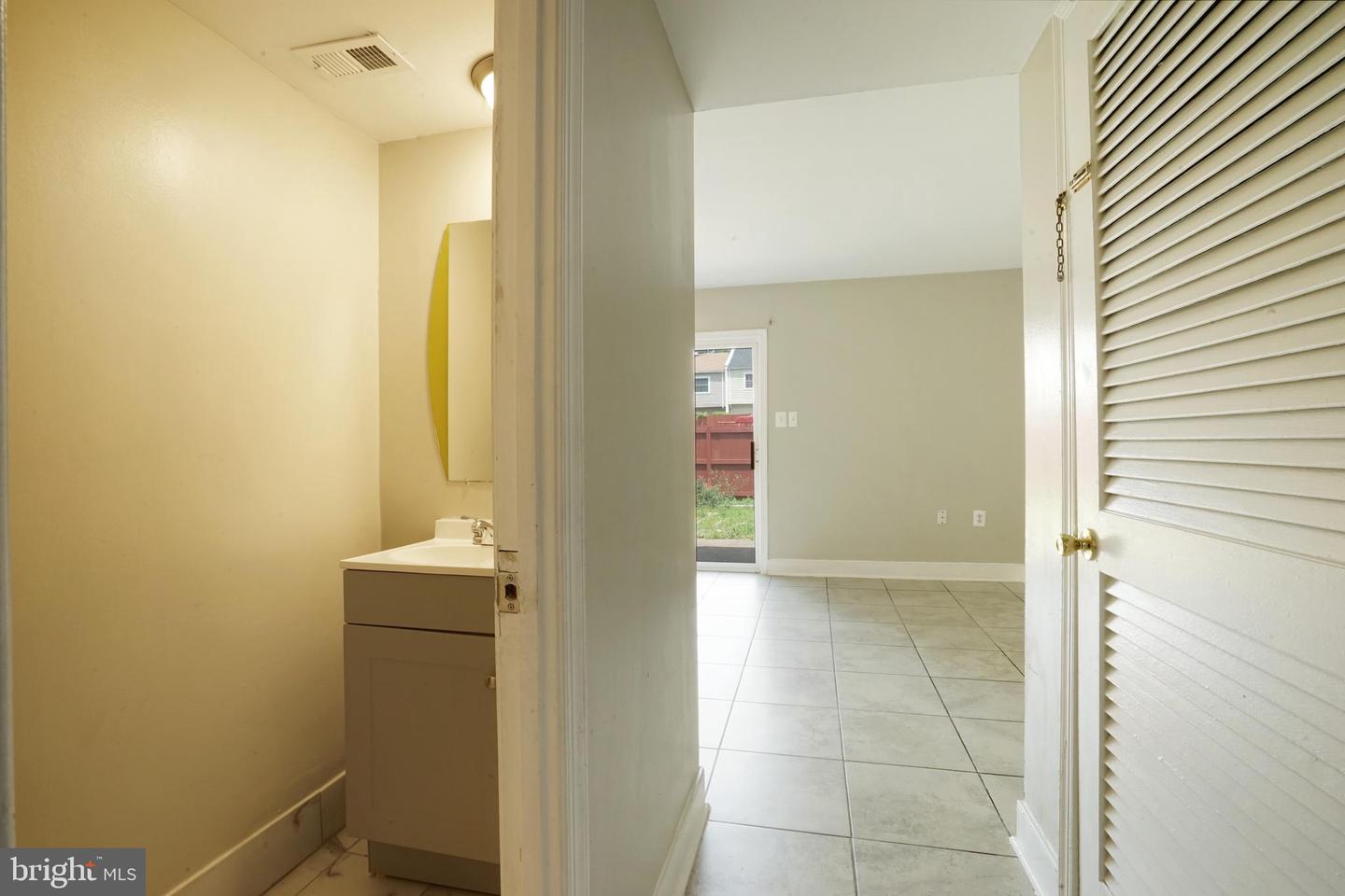 8317 IRONGATE WAY, MANASSAS, Virginia 20109, 3 Bedrooms Bedrooms, ,1 BathroomBathrooms,Residential,For sale,8317 IRONGATE WAY,VAPW2093878 MLS # VAPW2093878