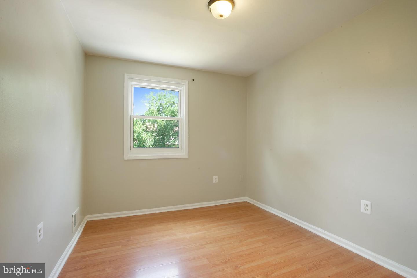 8317 IRONGATE WAY, MANASSAS, Virginia 20109, 3 Bedrooms Bedrooms, ,1 BathroomBathrooms,Residential,For sale,8317 IRONGATE WAY,VAPW2093878 MLS # VAPW2093878