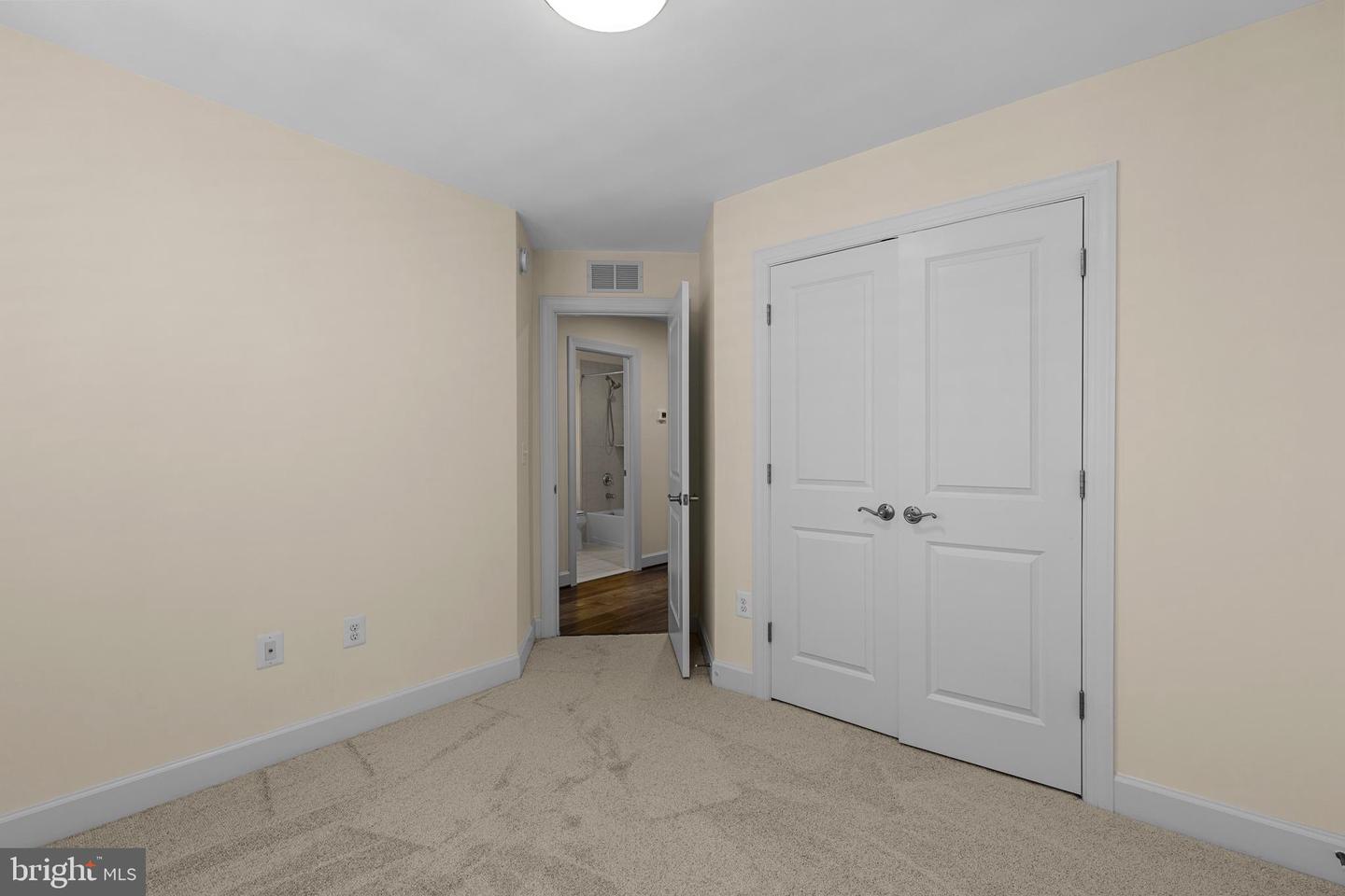 3745 SIGNAL KNOB CT, FALLS CHURCH, Virginia 22041, 4 Bedrooms Bedrooms, ,2 BathroomsBathrooms,Residential,For sale,3745 SIGNAL KNOB CT,VAFX2238810 MLS # VAFX2238810