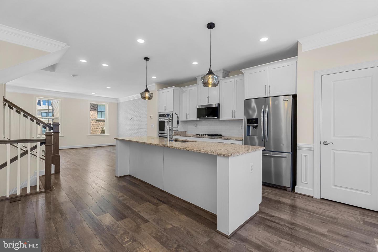 3745 SIGNAL KNOB CT, FALLS CHURCH, Virginia 22041, 4 Bedrooms Bedrooms, ,2 BathroomsBathrooms,Residential,For sale,3745 SIGNAL KNOB CT,VAFX2238810 MLS # VAFX2238810