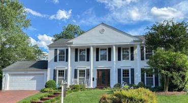 4004 FEATHERSTONE PL, ALEXANDRIA, Virginia 22304, 5 Bedrooms Bedrooms, ,4 BathroomsBathrooms,Residential,For sale,4004 FEATHERSTONE PL,VAAX2045024 MLS # VAAX2045024