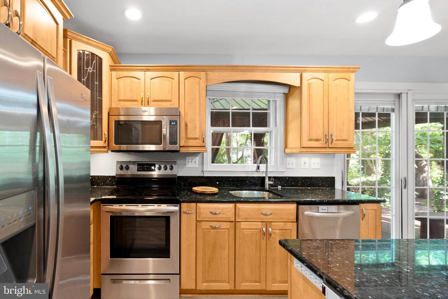 5426 FLINT TAVERN PL, BURKE, Virginia 22015, 5 Bedrooms Bedrooms, ,3 BathroomsBathrooms,Residential,For sale,5426 FLINT TAVERN PL,VAFX2238982 MLS # VAFX2238982