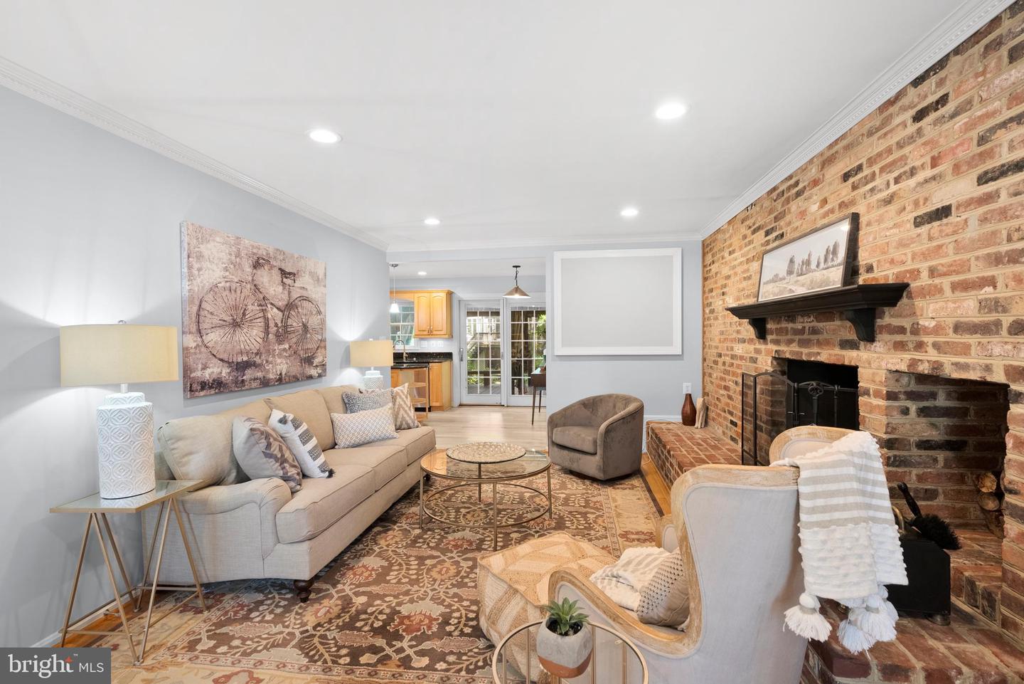 5426 FLINT TAVERN PL, BURKE, Virginia 22015, 5 Bedrooms Bedrooms, ,3 BathroomsBathrooms,Residential,For sale,5426 FLINT TAVERN PL,VAFX2238982 MLS # VAFX2238982