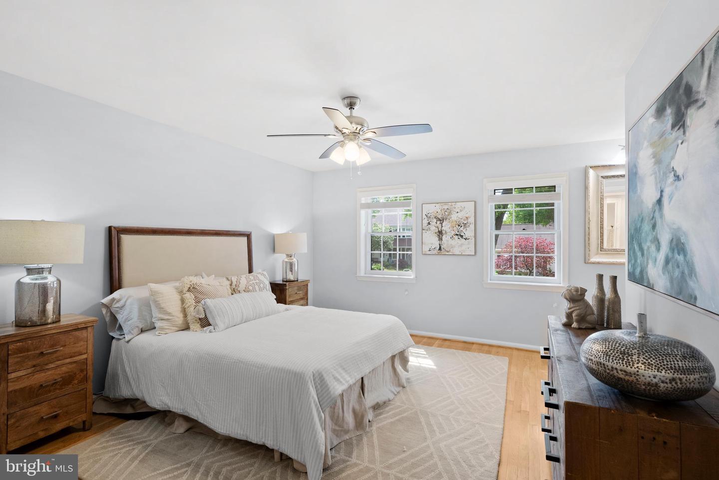 5426 FLINT TAVERN PL, BURKE, Virginia 22015, 5 Bedrooms Bedrooms, ,3 BathroomsBathrooms,Residential,For sale,5426 FLINT TAVERN PL,VAFX2238982 MLS # VAFX2238982
