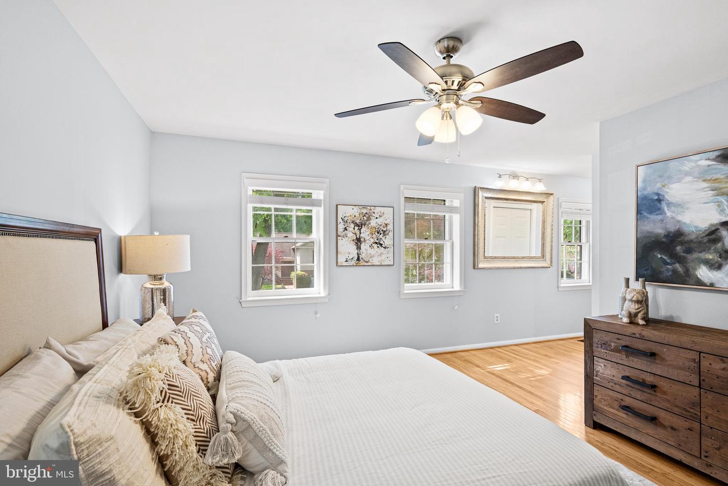 5426 FLINT TAVERN PL, BURKE, Virginia 22015, 5 Bedrooms Bedrooms, ,3 BathroomsBathrooms,Residential,For sale,5426 FLINT TAVERN PL,VAFX2238982 MLS # VAFX2238982