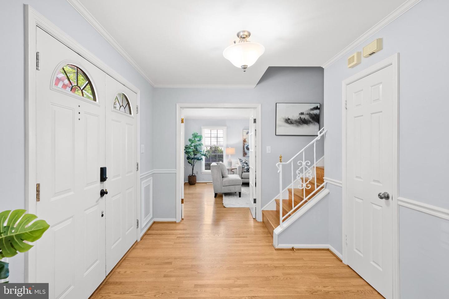 5426 FLINT TAVERN PL, BURKE, Virginia 22015, 5 Bedrooms Bedrooms, ,3 BathroomsBathrooms,Residential,For sale,5426 FLINT TAVERN PL,VAFX2238982 MLS # VAFX2238982