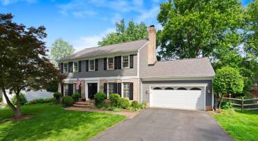 5426 FLINT TAVERN PL, BURKE, Virginia 22015, 5 Bedrooms Bedrooms, ,3 BathroomsBathrooms,Residential,For sale,5426 FLINT TAVERN PL,VAFX2238982 MLS # VAFX2238982