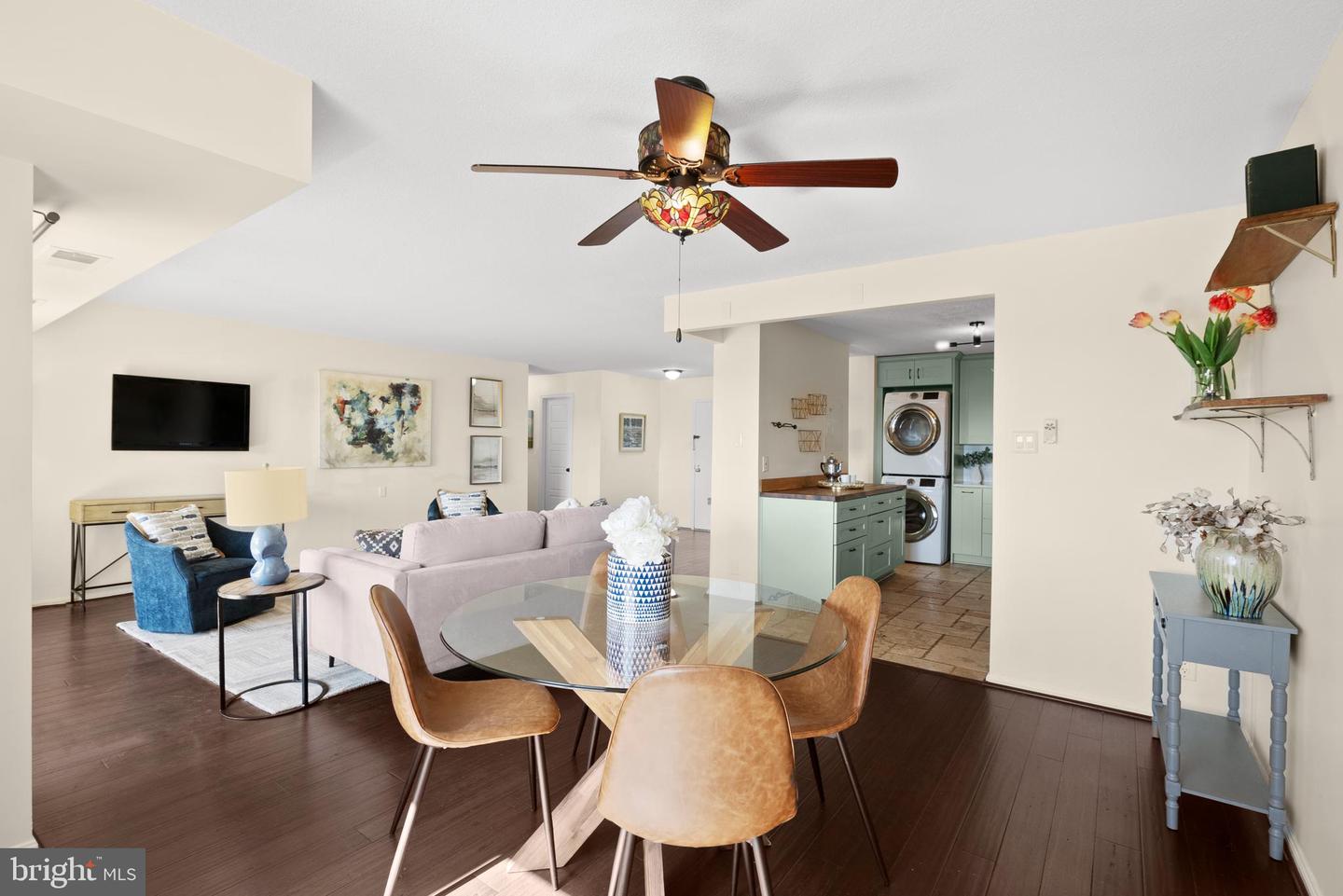 307 YOAKUM PKWY #821, ALEXANDRIA, Virginia 22304, 2 Bedrooms Bedrooms, ,2 BathroomsBathrooms,Residential,For sale,307 YOAKUM PKWY #821,VAAX2045046 MLS # VAAX2045046