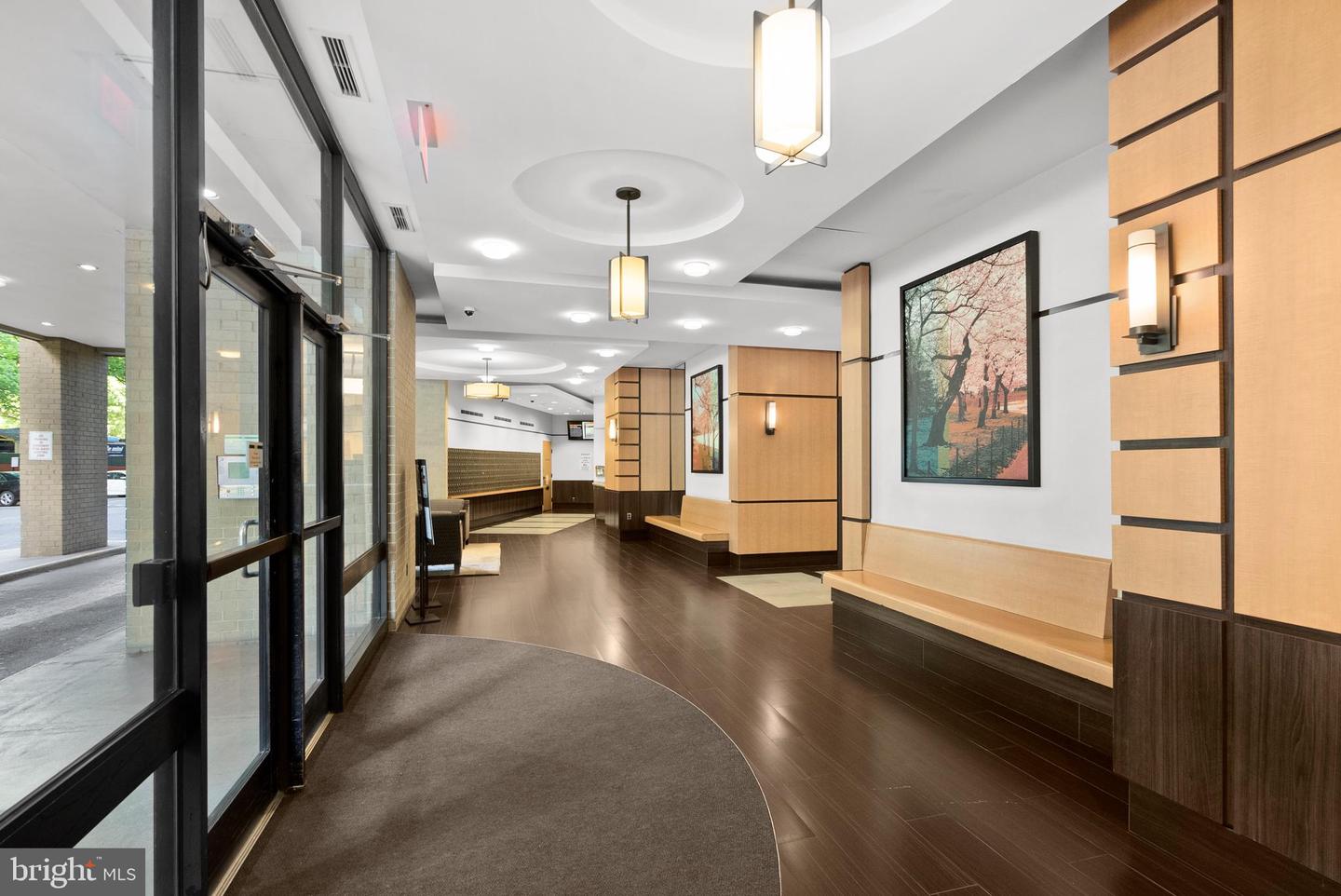 307 YOAKUM PKWY #821, ALEXANDRIA, Virginia 22304, 2 Bedrooms Bedrooms, ,2 BathroomsBathrooms,Residential,For sale,307 YOAKUM PKWY #821,VAAX2045046 MLS # VAAX2045046