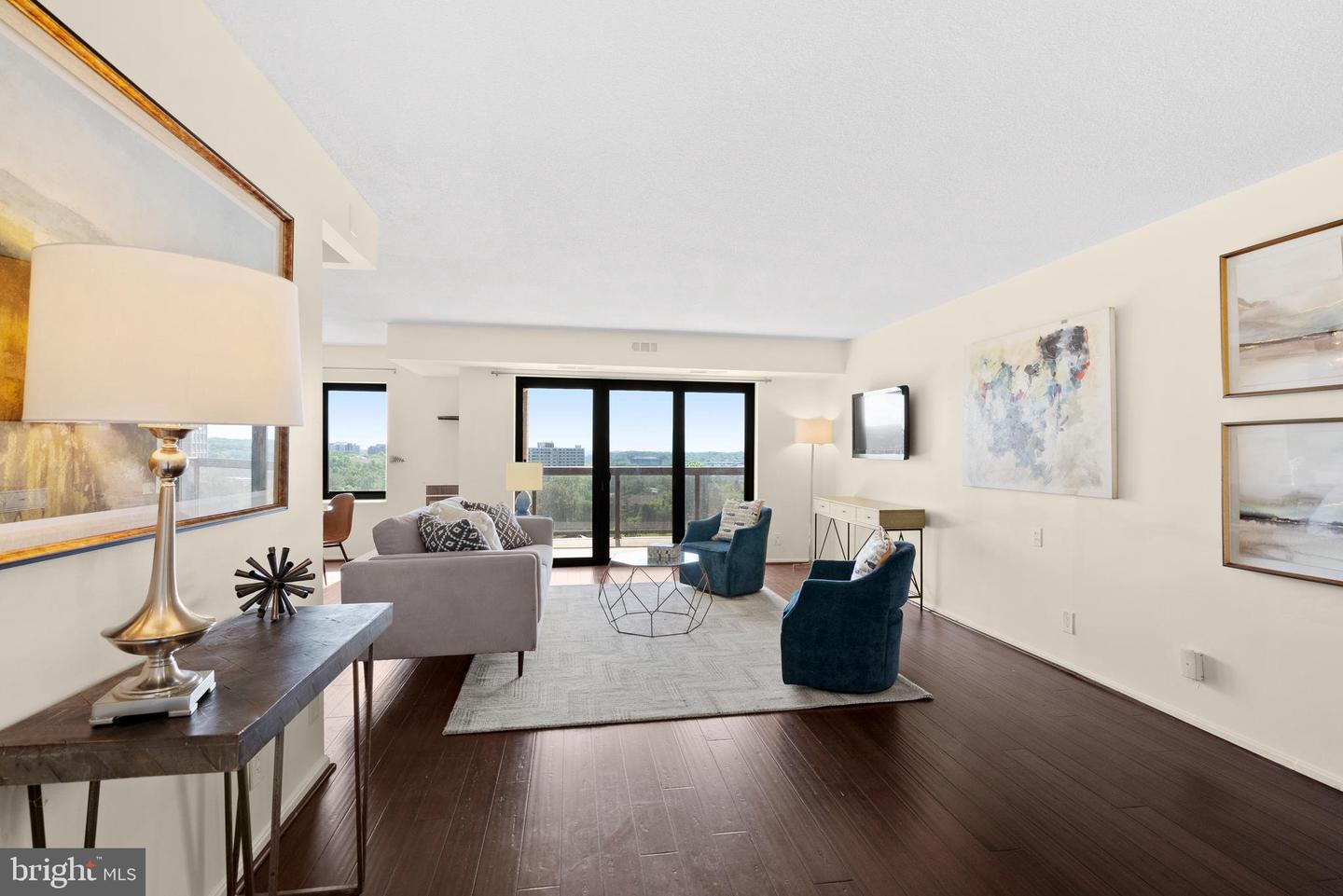 307 YOAKUM PKWY #821, ALEXANDRIA, Virginia 22304, 2 Bedrooms Bedrooms, ,2 BathroomsBathrooms,Residential,For sale,307 YOAKUM PKWY #821,VAAX2045046 MLS # VAAX2045046