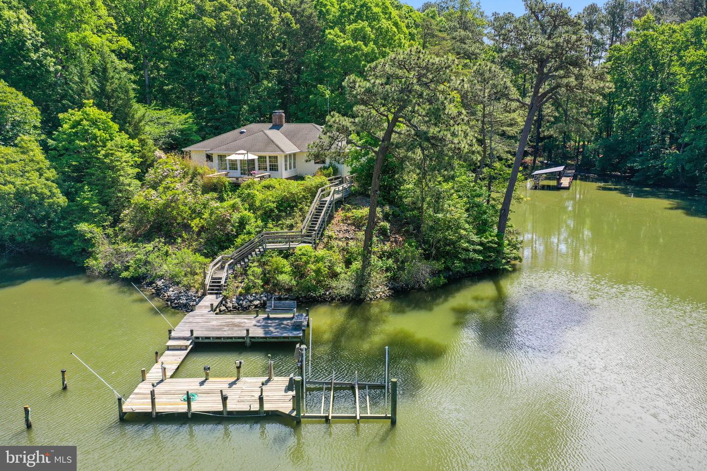 189 VALE LN, LANCASTER, Virginia 22503, 3 Bedrooms Bedrooms, 9 Rooms Rooms,3 BathroomsBathrooms,Residential,For sale,189 VALE LN,VALV2000794 MLS # VALV2000794