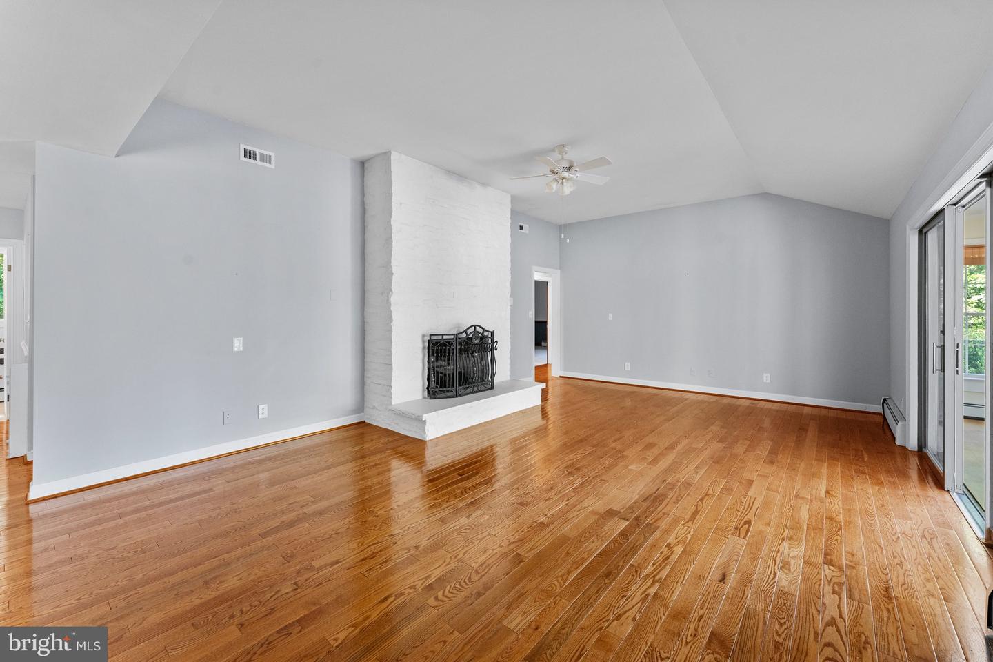 189 VALE LN, LANCASTER, Virginia 22503, 3 Bedrooms Bedrooms, 9 Rooms Rooms,3 BathroomsBathrooms,Residential,For sale,189 VALE LN,VALV2000794 MLS # VALV2000794