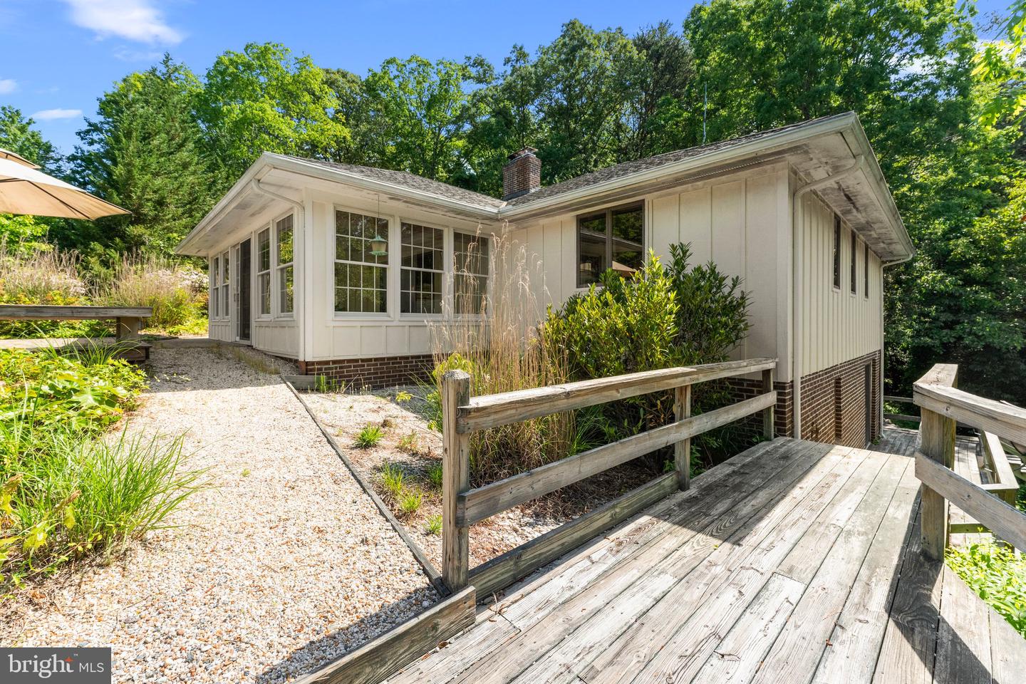 189 VALE LN, LANCASTER, Virginia 22503, 3 Bedrooms Bedrooms, 9 Rooms Rooms,3 BathroomsBathrooms,Residential,For sale,189 VALE LN,VALV2000794 MLS # VALV2000794