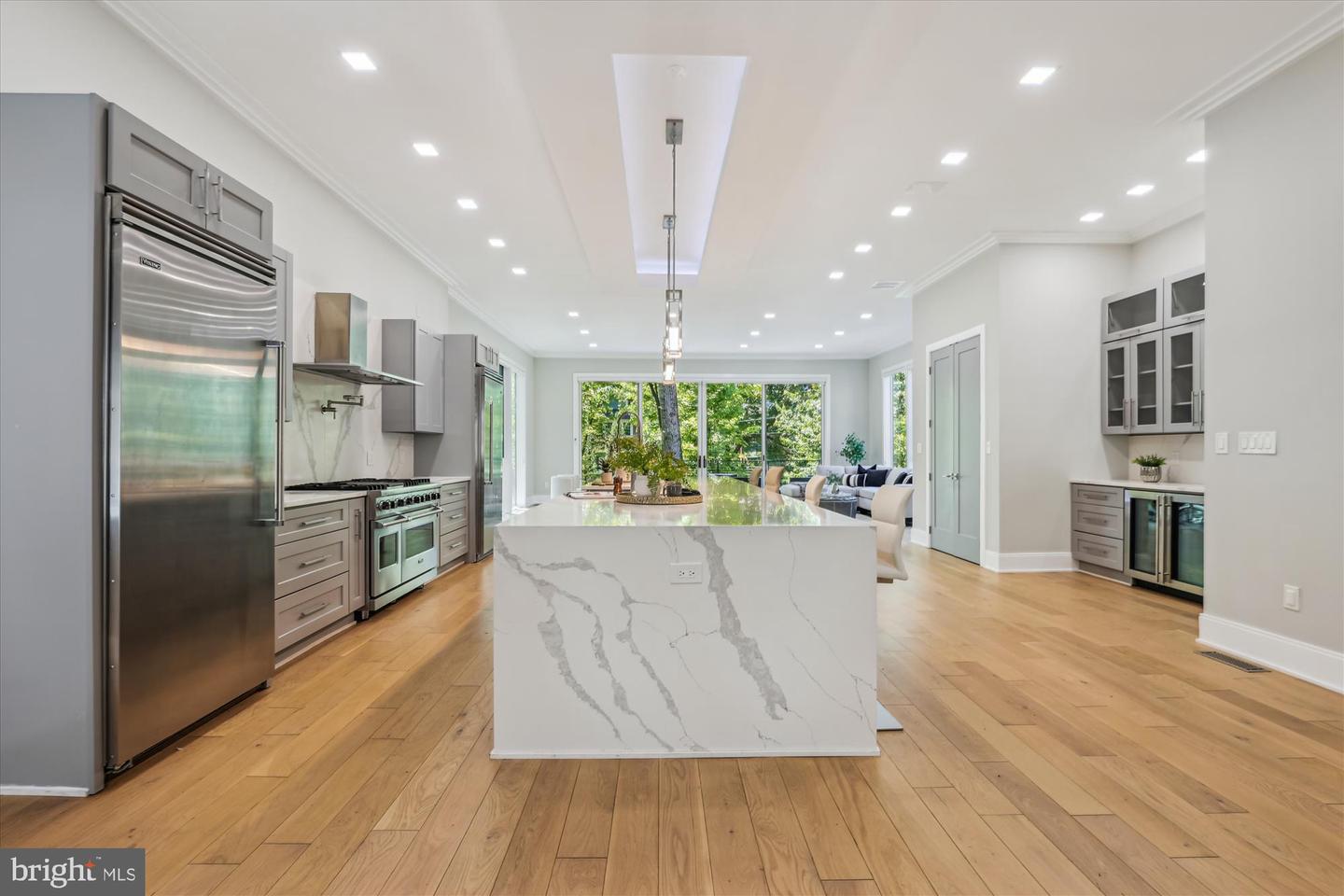 5706 NEVADA AVE NW, WASHINGTON, District Of Columbia 20015, 6 Bedrooms Bedrooms, ,4 BathroomsBathrooms,Residential,For sale,5706 NEVADA AVE NW,DCDC2199686 MLS # DCDC2199686