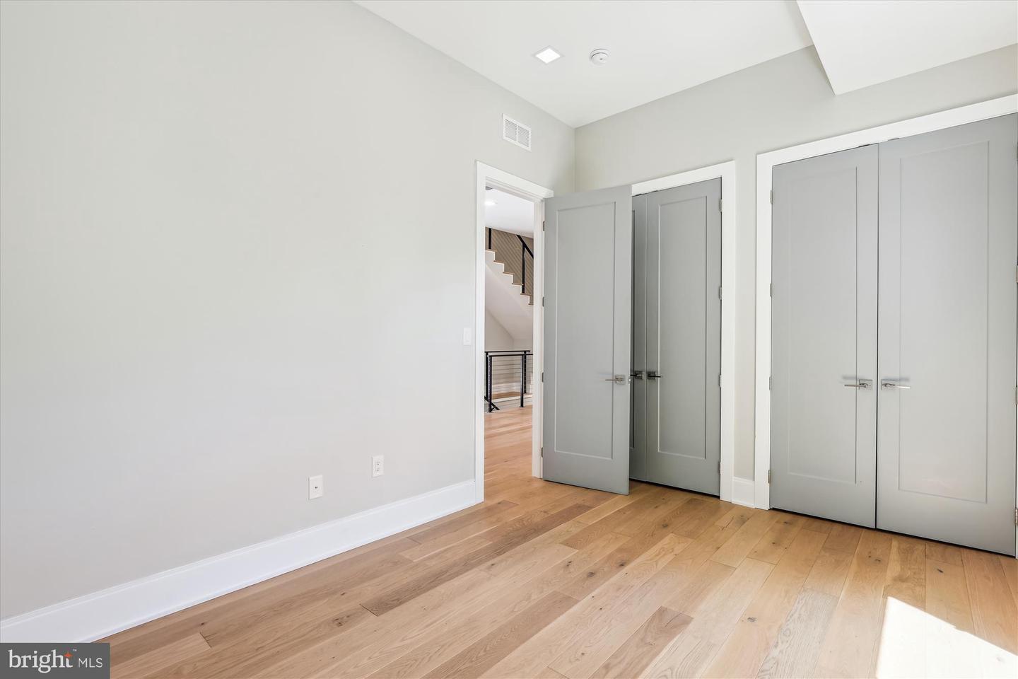 5706 NEVADA AVE NW, WASHINGTON, District Of Columbia 20015, 6 Bedrooms Bedrooms, ,4 BathroomsBathrooms,Residential,For sale,5706 NEVADA AVE NW,DCDC2199686 MLS # DCDC2199686