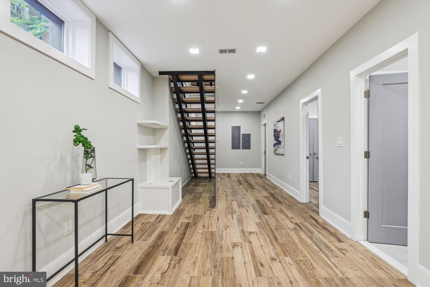 5706 NEVADA AVE NW, WASHINGTON, District Of Columbia 20015, 6 Bedrooms Bedrooms, ,4 BathroomsBathrooms,Residential,For sale,5706 NEVADA AVE NW,DCDC2199686 MLS # DCDC2199686