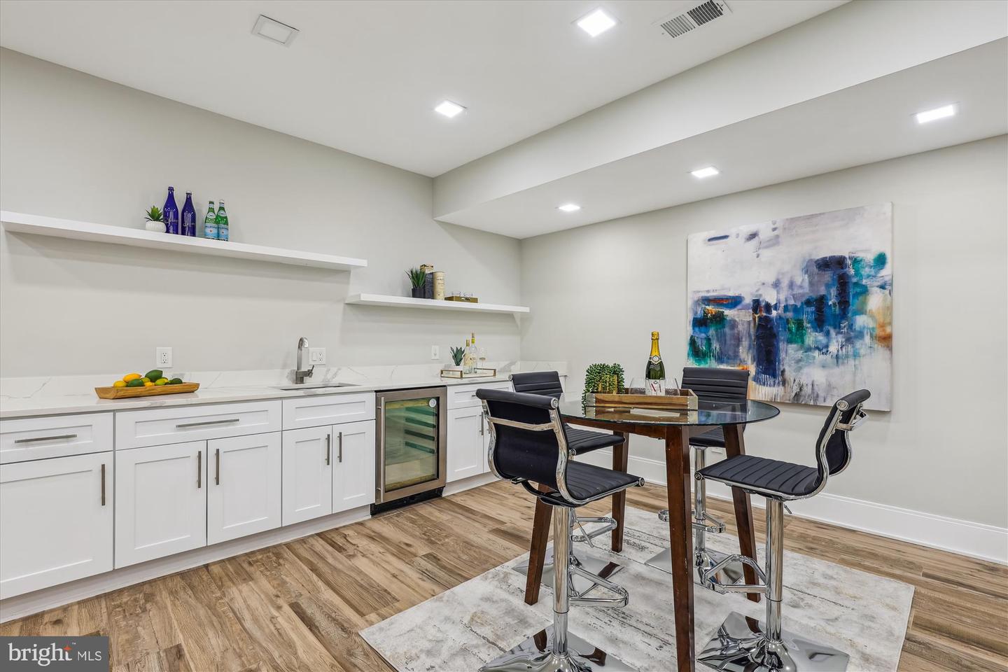 5706 NEVADA AVE NW, WASHINGTON, District Of Columbia 20015, 6 Bedrooms Bedrooms, ,4 BathroomsBathrooms,Residential,For sale,5706 NEVADA AVE NW,DCDC2199686 MLS # DCDC2199686