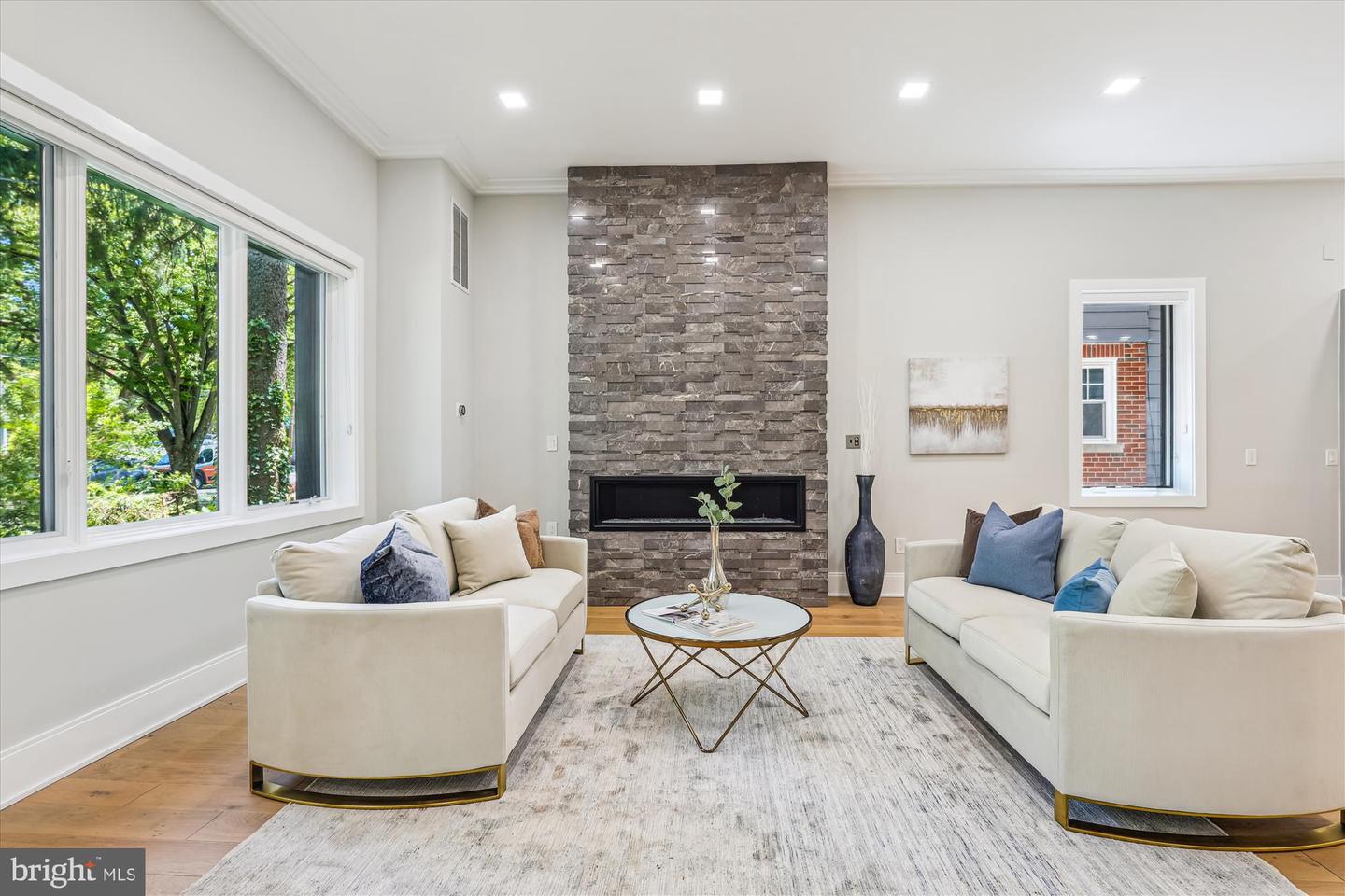 5706 NEVADA AVE NW, WASHINGTON, District Of Columbia 20015, 6 Bedrooms Bedrooms, ,4 BathroomsBathrooms,Residential,For sale,5706 NEVADA AVE NW,DCDC2199686 MLS # DCDC2199686