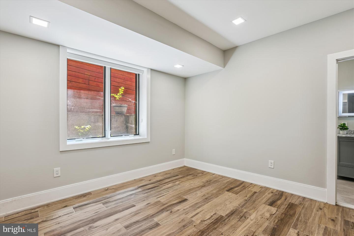 5706 NEVADA AVE NW, WASHINGTON, District Of Columbia 20015, 6 Bedrooms Bedrooms, ,4 BathroomsBathrooms,Residential,For sale,5706 NEVADA AVE NW,DCDC2199686 MLS # DCDC2199686