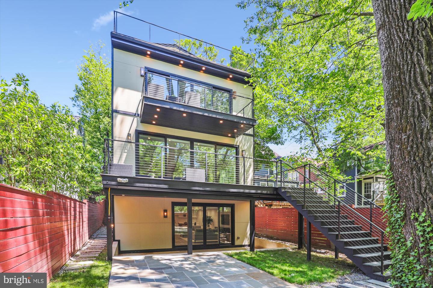 5706 NEVADA AVE NW, WASHINGTON, District Of Columbia 20015, 6 Bedrooms Bedrooms, ,4 BathroomsBathrooms,Residential,For sale,5706 NEVADA AVE NW,DCDC2199686 MLS # DCDC2199686