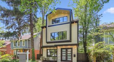 5706 NEVADA AVE NW, WASHINGTON, District Of Columbia 20015, 6 Bedrooms Bedrooms, ,4 BathroomsBathrooms,Residential,For sale,5706 NEVADA AVE NW,DCDC2199686 MLS # DCDC2199686