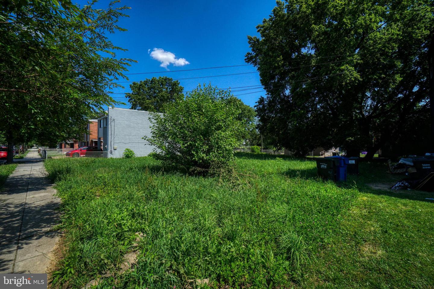 FOOTE ST NE, WASHINGTON, District Of Columbia 20019, ,Land,For sale,FOOTE ST NE,DCDC2020346 MLS # DCDC2020346