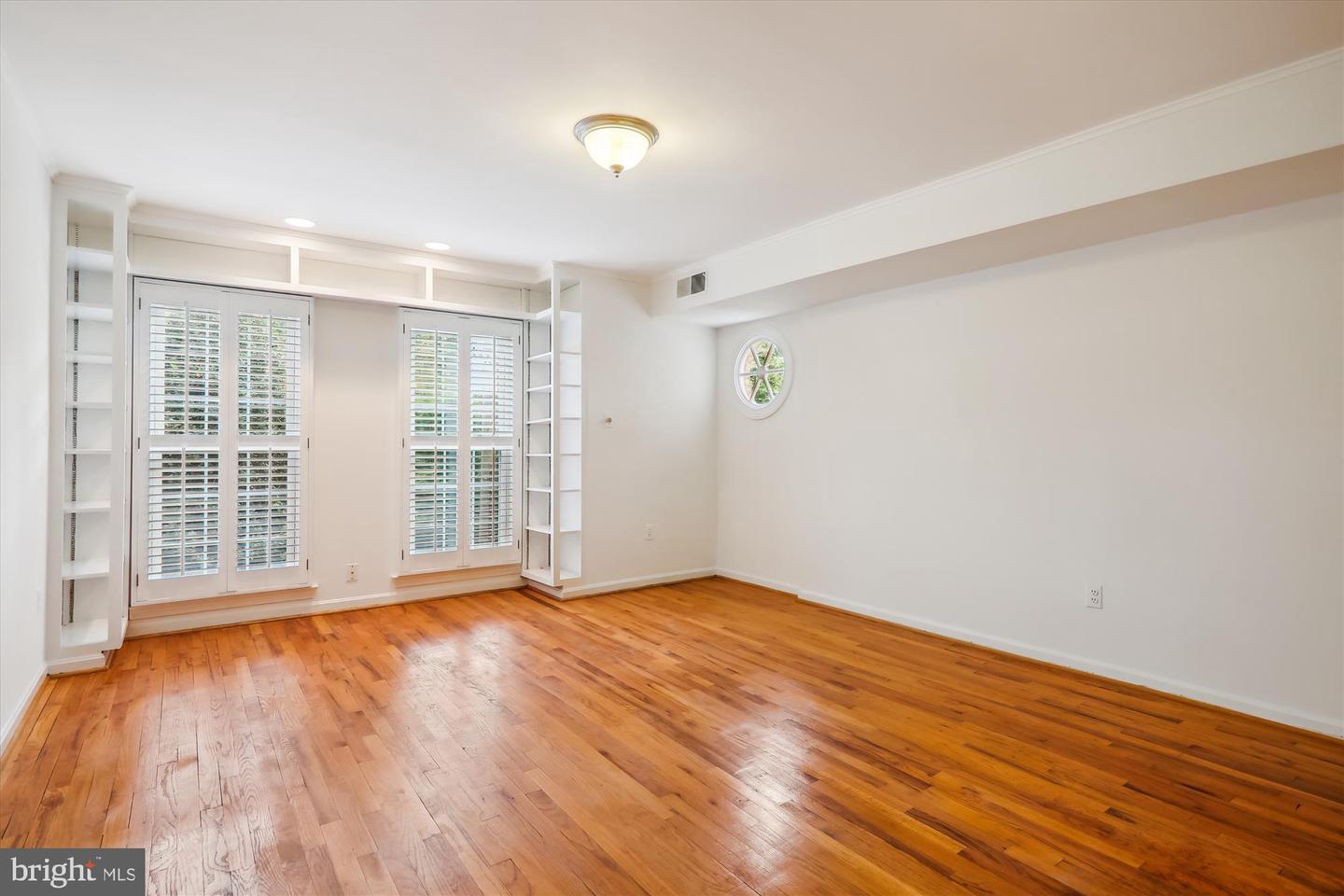 3749 1/2 KANAWHA ST NW, WASHINGTON, District Of Columbia 20015, 3 Bedrooms Bedrooms, ,3 BathroomsBathrooms,Residential,For sale,3749 1/2 KANAWHA ST NW,DCDC2199864 MLS # DCDC2199864