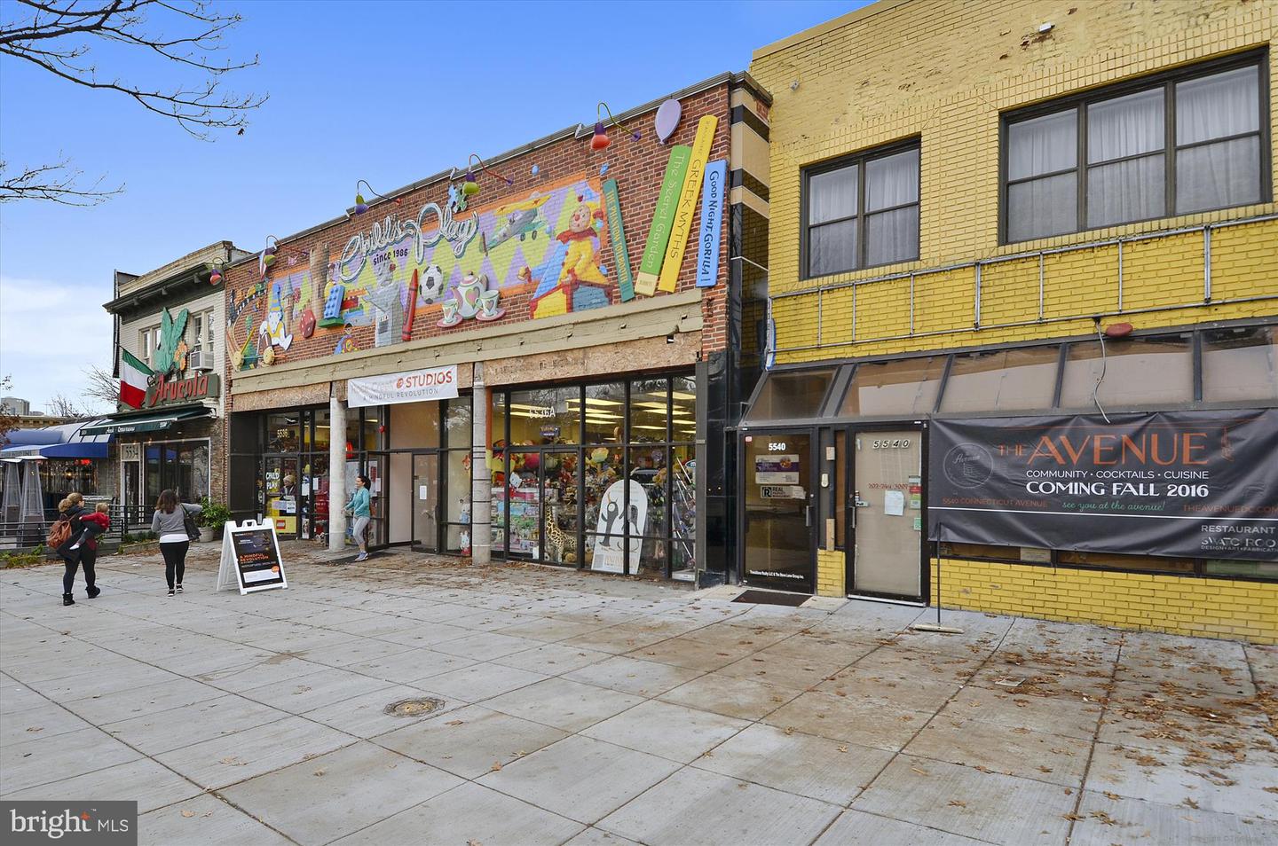 3749 1/2 KANAWHA ST NW, WASHINGTON, District Of Columbia 20015, 3 Bedrooms Bedrooms, ,3 BathroomsBathrooms,Residential,For sale,3749 1/2 KANAWHA ST NW,DCDC2199864 MLS # DCDC2199864