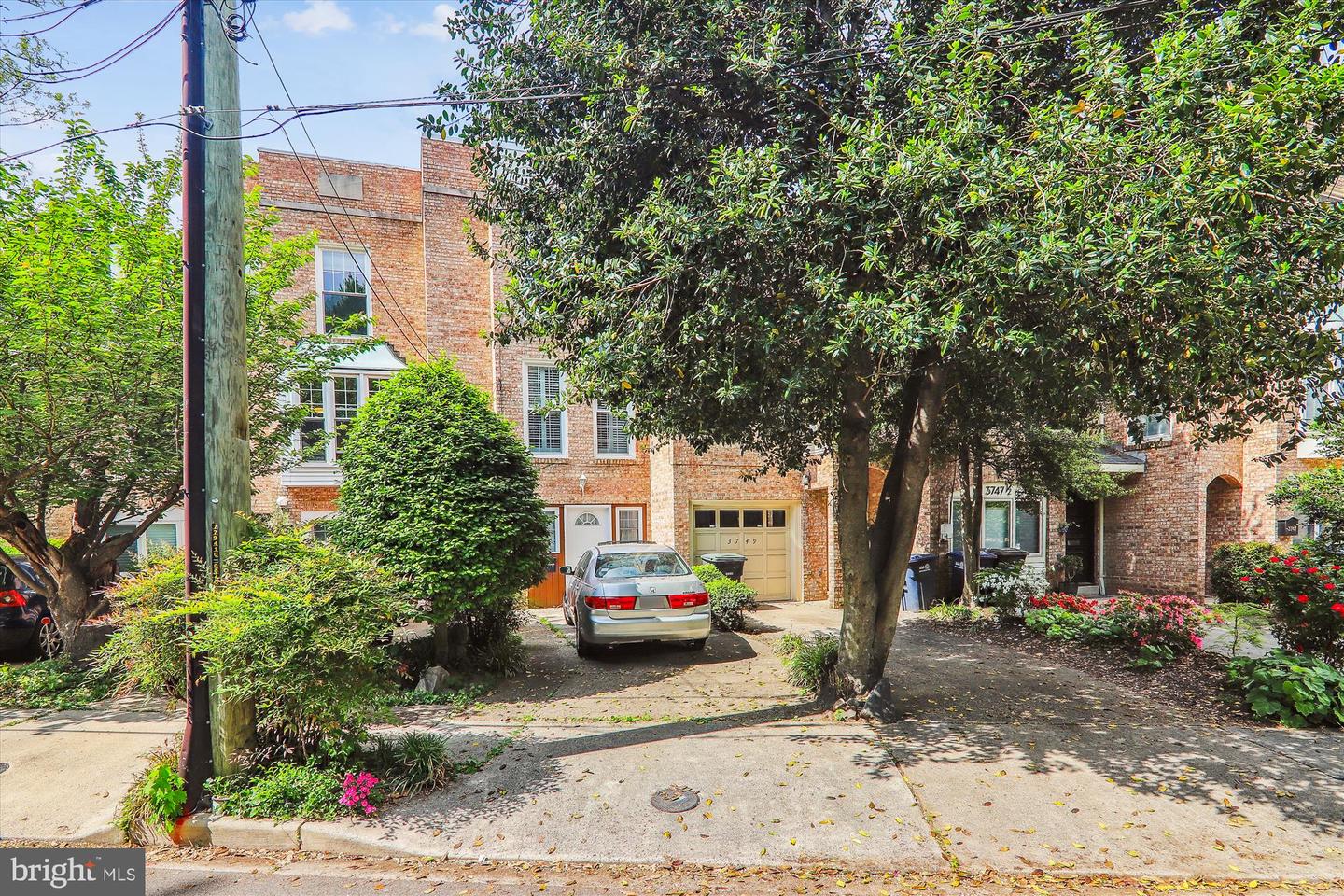 3749 1/2 KANAWHA ST NW, WASHINGTON, District Of Columbia 20015, 3 Bedrooms Bedrooms, ,3 BathroomsBathrooms,Residential,For sale,3749 1/2 KANAWHA ST NW,DCDC2199864 MLS # DCDC2199864