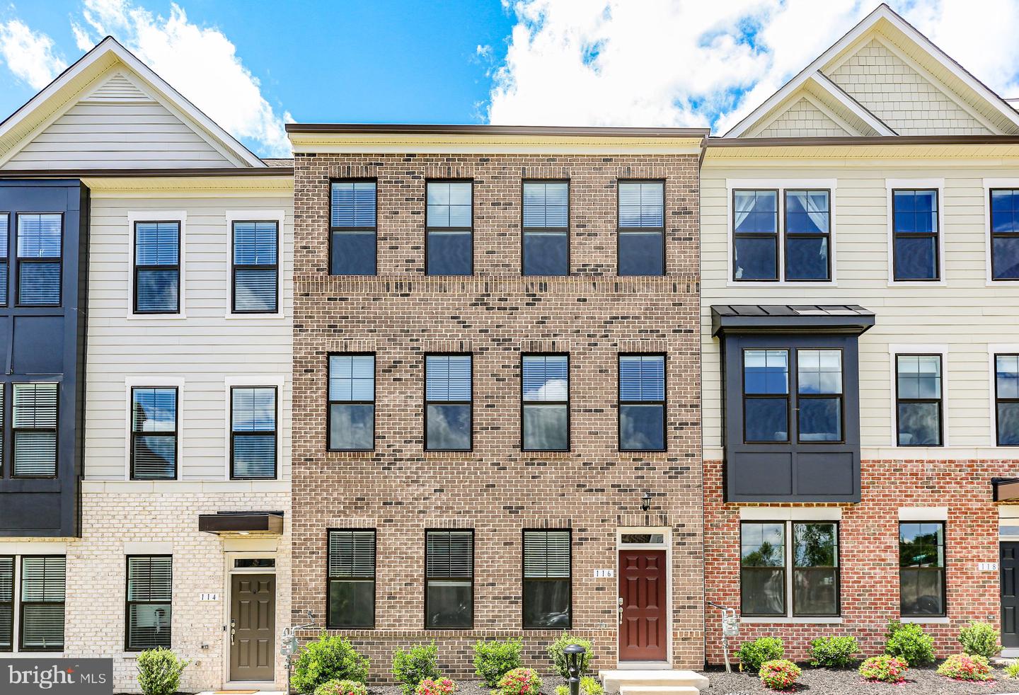 116 BEATSON ST, FREDERICKSBURG, Virginia 22401, 4 Bedrooms Bedrooms, ,3 BathroomsBathrooms,Residential,For sale,116 BEATSON ST,VAFB2008172 MLS # VAFB2008172