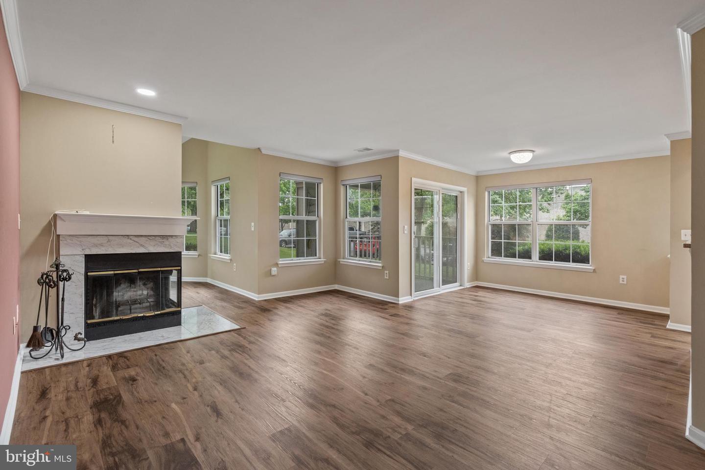 5632 WILLOUGHBY NEWTON DR #11, CENTREVILLE, Virginia 20120, 2 Bedrooms Bedrooms, ,2 BathroomsBathrooms,Residential,For sale,5632 WILLOUGHBY NEWTON DR #11,VAFX2240252 MLS # VAFX2240252