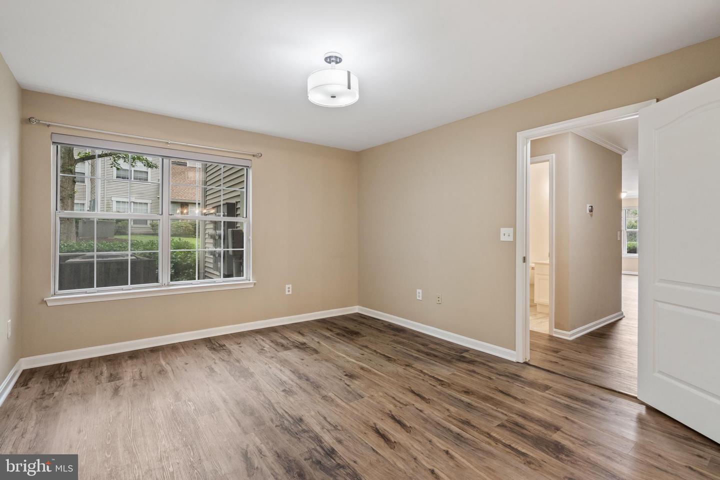 5632 WILLOUGHBY NEWTON DR #11, CENTREVILLE, Virginia 20120, 2 Bedrooms Bedrooms, ,2 BathroomsBathrooms,Residential,For sale,5632 WILLOUGHBY NEWTON DR #11,VAFX2240252 MLS # VAFX2240252