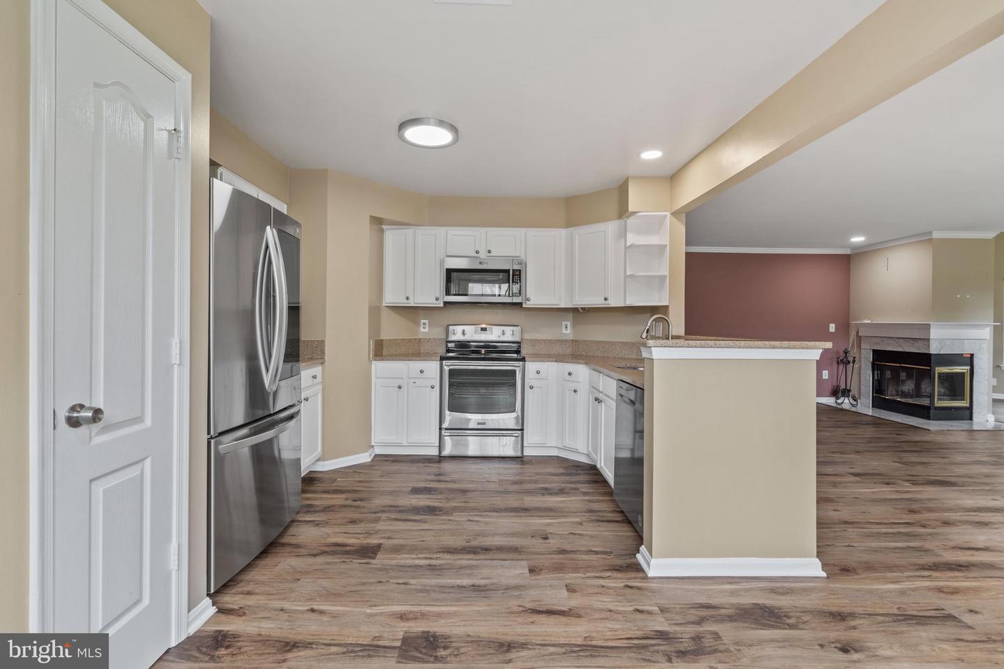 5632 WILLOUGHBY NEWTON DR #11, CENTREVILLE, Virginia 20120, 2 Bedrooms Bedrooms, ,2 BathroomsBathrooms,Residential,For sale,5632 WILLOUGHBY NEWTON DR #11,VAFX2240252 MLS # VAFX2240252