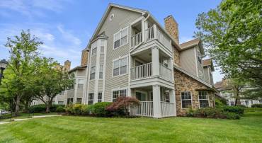5632 WILLOUGHBY NEWTON DR #11, CENTREVILLE, Virginia 20120, 2 Bedrooms Bedrooms, ,2 BathroomsBathrooms,Residential,For sale,5632 WILLOUGHBY NEWTON DR #11,VAFX2240252 MLS # VAFX2240252
