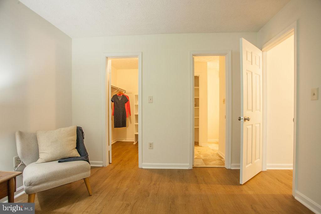 7704 WILLOW POINT DR #7704, FALLS CHURCH, Virginia 22042, 2 Bedrooms Bedrooms, ,1 BathroomBathrooms,Residential,For sale,7704 WILLOW POINT DR #7704,VAFX2240386 MLS # VAFX2240386