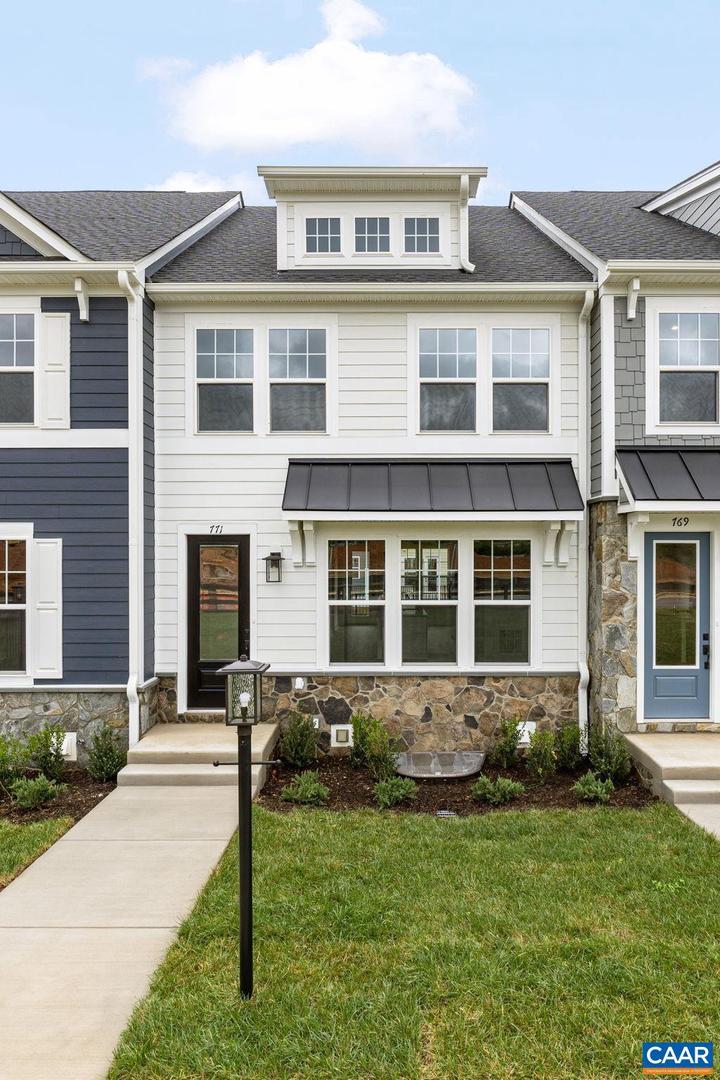 5024 LINDLEY LN, CHARLOTTESVILLE, Virginia 22901, 3 Bedrooms Bedrooms, ,2 BathroomsBathrooms,Residential,For sale,5024 LINDLEY LN,664438 MLS # 664438