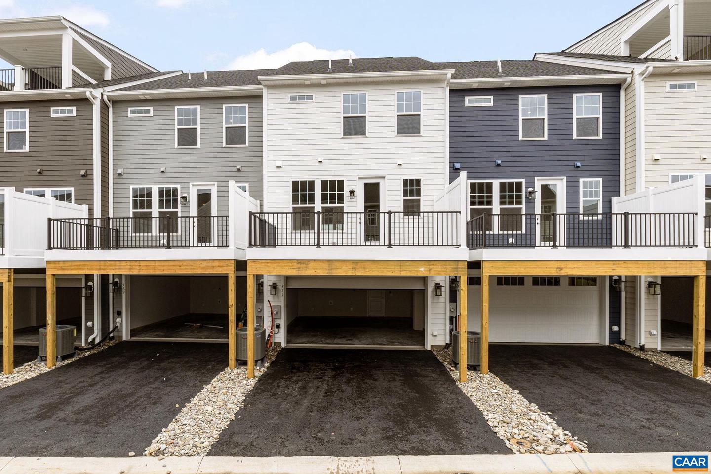 5024 LINDLEY LN, CHARLOTTESVILLE, Virginia 22901, 3 Bedrooms Bedrooms, ,2 BathroomsBathrooms,Residential,For sale,5024 LINDLEY LN,664438 MLS # 664438