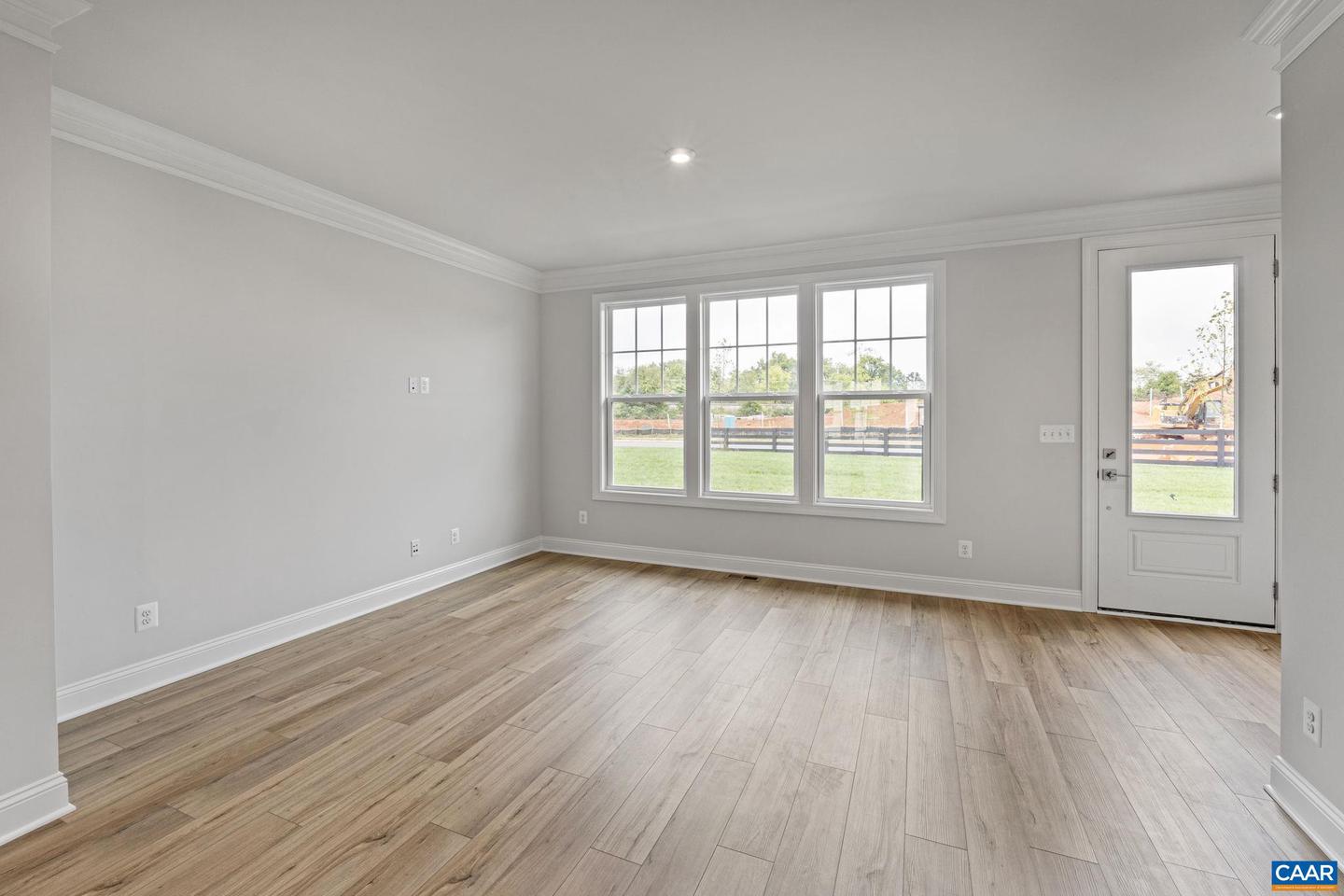 5024 LINDLEY LN, CHARLOTTESVILLE, Virginia 22901, 3 Bedrooms Bedrooms, ,2 BathroomsBathrooms,Residential,For sale,5024 LINDLEY LN,664438 MLS # 664438