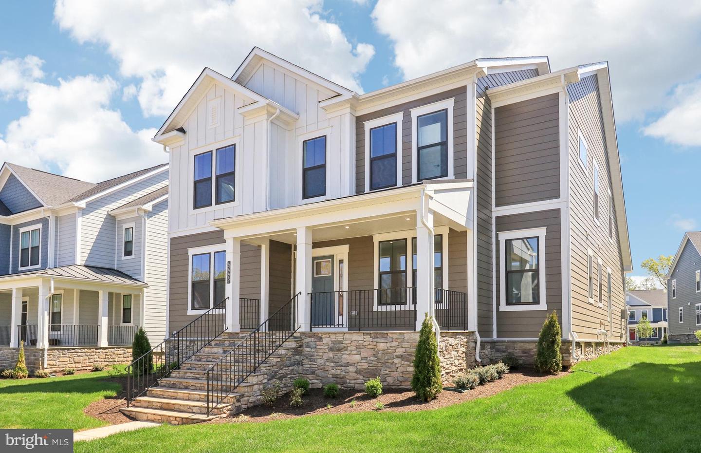 42779 CATTAIL CREEK DR, LEESBURG, Virginia 20176, 5 Bedrooms Bedrooms, ,5 BathroomsBathrooms,Residential,For sale,42779 CATTAIL CREEK DR,VALO2096252 MLS # VALO2096252
