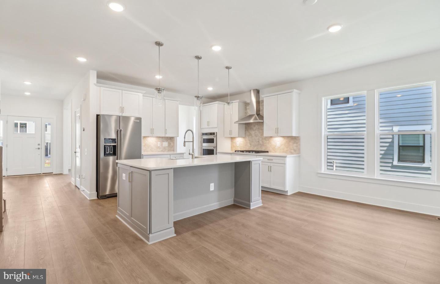 42779 CATTAIL CREEK DR, LEESBURG, Virginia 20176, 5 Bedrooms Bedrooms, ,5 BathroomsBathrooms,Residential,For sale,42779 CATTAIL CREEK DR,VALO2096252 MLS # VALO2096252