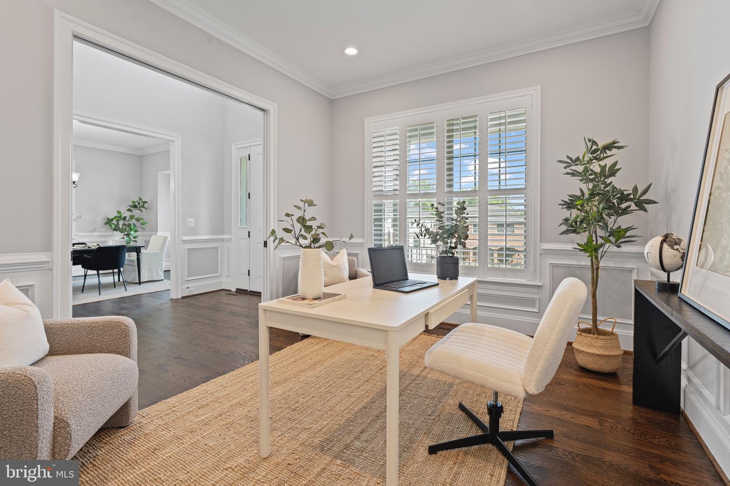 7606 LEONARD DR, FALLS CHURCH, Virginia 22043, 5 Bedrooms Bedrooms, ,5 BathroomsBathrooms,Residential,For sale,7606 LEONARD DR,VAFX2240466 MLS # VAFX2240466