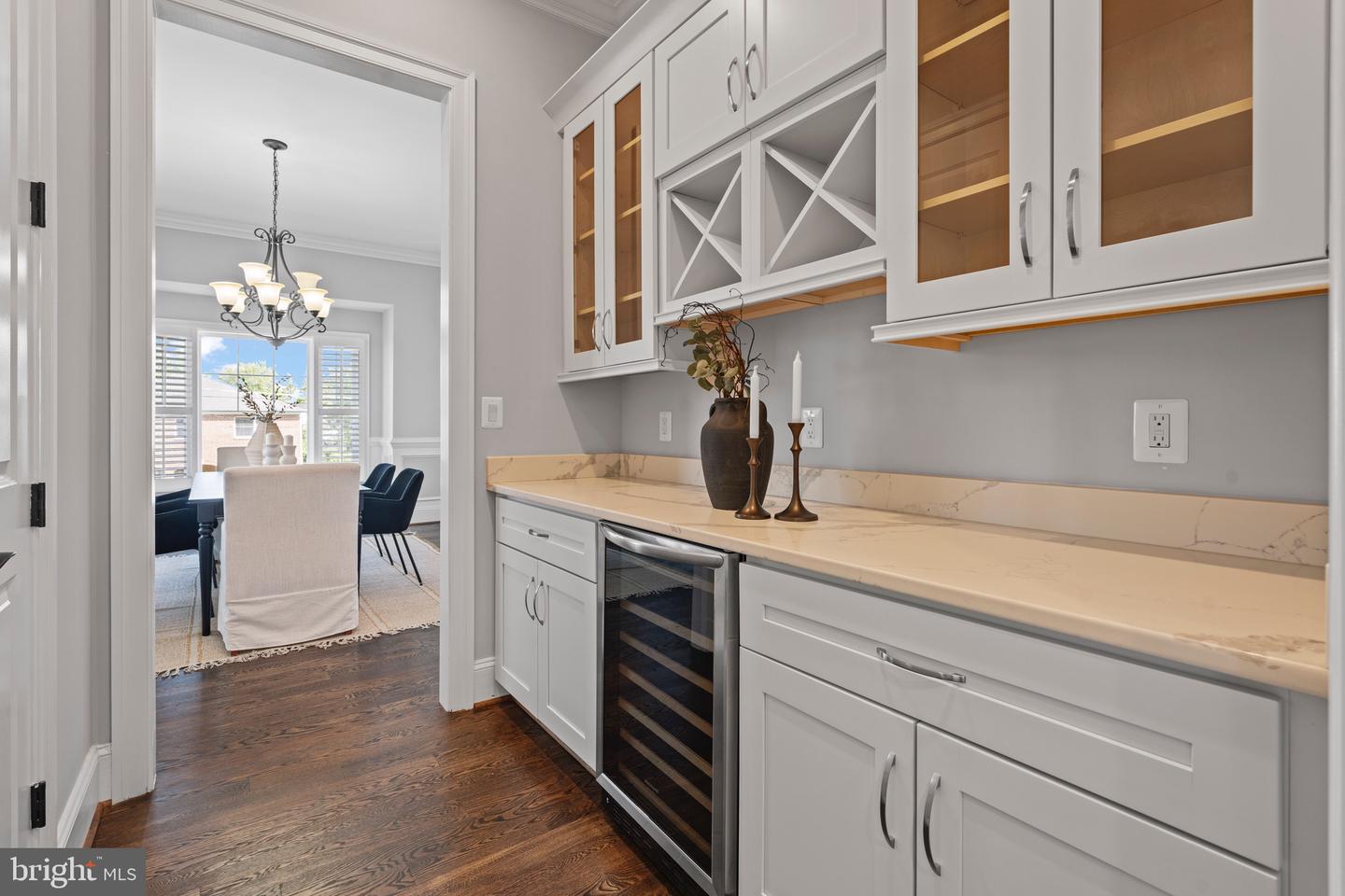 7606 LEONARD DR, FALLS CHURCH, Virginia 22043, 5 Bedrooms Bedrooms, ,5 BathroomsBathrooms,Residential,For sale,7606 LEONARD DR,VAFX2240466 MLS # VAFX2240466